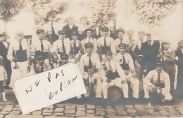 FONTENAY TRESIGNY - La Fanfare ( Carte-photo )   Rare - Fontenay Tresigny