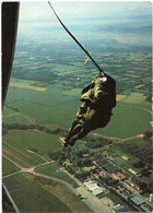 Parachutisme - Fallscgirmspringen - Sortie En Automatique  (105622) - Fallschirmspringen