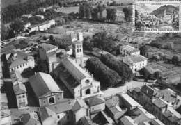 69-BELLEVILLE-SUR-SAONE- VUE AERIENNE SUR L'EGLISE , LA PLACE ET LE TERRAIN MUNICIPALE - Belleville Sur Saone