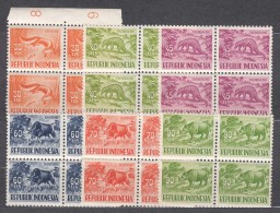 Indonesia 1956 Animals Short Set, Mint Never Hinged Blocks Of Four - Indonesien