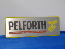 Plaque Métal "BIERE PELFORTH" - Plaques En Tôle (après 1960)