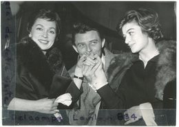 Photo De Presse  Original - Gérard PHILIPPE, Anouk AIME, Lili PALMER, Film  Montparnasse 19, 05-04-1958, , TBE, Scans. - Beroemde Personen