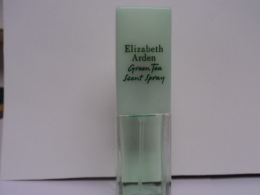 ELIZABETH ARDEN "GREEN TEA"  VAPO DE SAC  SCENT SPRAY   , LIRE ET VOIR !! - Miniatures Femmes (sans Boite)