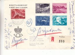 Liechtenstein - Lettre Recom De 1959 - Oblit Vaduz - 6 Cachets De Paris - Drapeaux - Châteaux - Valeur 55 € ++ - Storia Postale