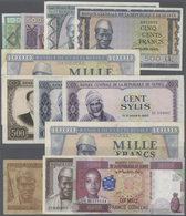 02773 Guinea: About 120 Banknotes From Different Series In Different Denominations In Various Conditions C - Guinée