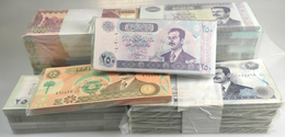 02793 Iraq / Irak: Giant Set With 8000 Banknotes In 8 Bricks Saddam Hussein Issue Containing 1000 Pcs. 50 - Irak