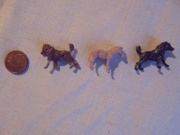 Vintage - 3 Mini Figurines Animaux - 2 Chiens 1 Cheval - Otros & Sin Clasificación