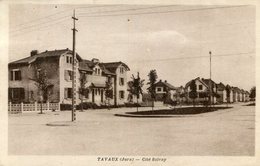 Delcampe - TAVAUX - Tavaux