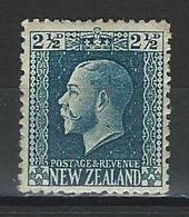 New Zealand SG 419, Mi 139C * MH Perf 14 X 13 1/2 - Unused Stamps