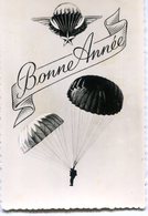 PARACHUTISME(PHOTO) - Parachutting