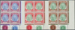 06304 Malaiische Staaten - Pahang: 1950/1953, Sultan Sir Abu Bakar 21 Different Stamps Incl. 5c. In Two Sh - Pahang
