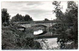 65 - Hautes Pyrénées / VIC-BIGORRE -- Le Pont De L'Echez. - Vic Sur Bigorre