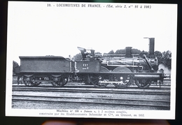 LOCOMOTIVES DE FRANCE - Estaciones Con Trenes