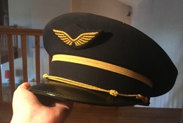 ANCIENNE CASQUETTE ARMEE DE L'AIR - SUPERBE ETAT AVEC GANTS - Cascos