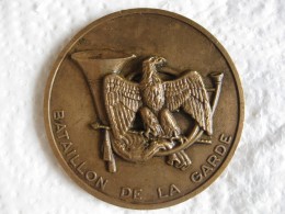 Médaille Bataillon De La Garde . 24e Groupe De Chasseurs , Attribué à Morel 1979 - Autres & Non Classés