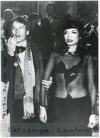 - Photo De Presse - Original - Festival De Cannes, Helmut  BERGER, Bianca  JAEGGER, Film  20-05-1975, TBE,  Scans - Beroemde Personen