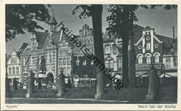 Husum - Markt Bei Der Kirche - Verlag Husumer Postkarten-Vereinigung - Husum