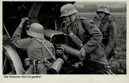 WK II Geschütze Granate Wird Eingesetzt Foto AK I-II - Weltkrieg 1939-45