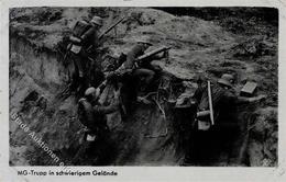 WK II MG Trupp In Schwierigem Gelände I-II (Stauchung) - War 1939-45