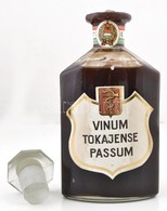 1979 Vinum Tokajense Passum - Tokaji 5 Puttonyos Aszú, Palackozva: Tolcsva, Díszdobozban, 0,75 L - Other & Unclassified