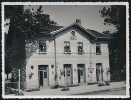 Cca 1930-1940 Ajka, Vasútállomás, Fotó, 9×11,5 Cm - Other & Unclassified