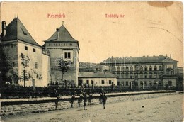 T3 Késmárk, Kezmarok; Thököly Tér, Vár. W. L. Bp. 2897. / Square, Castle (kis Szakadás / Small Tear) - Unclassified