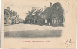 28. CPA CHATEAUNEUF. Rue Grande Prise De La Place Saint-Clair - Châteauneuf