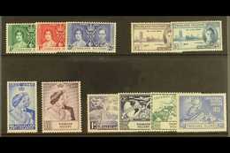 1937-49 COMPLETE COMMEMORATIVES Presented On A Stock Card & Includes Coronation, Victory, Silver Wedding & UPU Sets. Lig - Falklandinseln