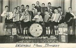 21 Dijon : Orchestre Pierre Barbier Accordéon - Dijon