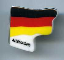 FEVES - FEVE - DRAPEAU ALLEMAGNE - Countries