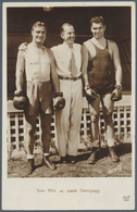 10912 Thematik: Sport-Boxen / Sport-boxing: 1920/1930 (ca.), 11 Verschiedene Fotokarten, Meist Frz. Boxer, - Pugilato