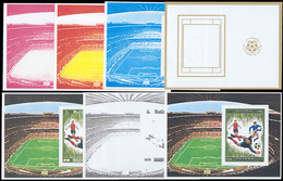 10948 Thematik: Sport-Fußball / Sport-soccer, Football: 1972, Manama: SOCCER WORLD CUP MUNICH '72 - 8 Item - Other & Unclassified