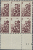 13778A Frankreich: 1946, 15fr. Rocamadour, Bottom Marginal Block Of Six With Shifted Vertical Perforation, - Gebraucht