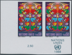 16533 Vereinte Nationen - Genf: 1988. Definitive Stamp 50c In An IMPERFORATE Horizontal Corner Pair Showin - Ungebraucht