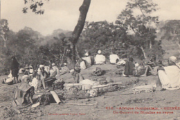 GUINEE        UN CONVOI DE DIOULAS AU REPOS - Französisch-Guinea