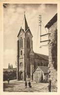 120518 - 46 LATRONQUIERE - L'église écolier - Latronquiere