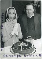 - Photo De Presse - Original - Gloria SWANSON, Henri  LANGLOIS,  Anniversaire, Palais De Chaillot, 28-03-1974, Scans. - Beroemde Personen