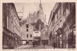 GIEN - Rue Du Pont Et Tourelles Du Château - Gien