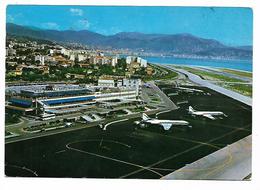 Cpm 0613371 Vue Aérienne De L'aéroport Nice Cote D'azur , Restaurant , Tour De Controle Et Les Avions Au Parking - Transport (air) - Airport