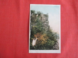 Chattanooga  Ropers Rock-Front Has Paper Flack  - Tennessee >   Ref 2958 - Chattanooga