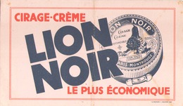 Buvard " Lion Noir, Cirage-crème " ( Pliures, Rousseurs, 21 X 12 Cm ) - Chaussures