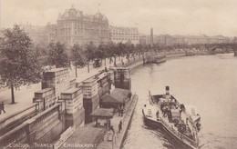 LONDON - Thames Embankment - River Thames