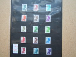 VEND BEAUX TIMBRES DE S.P.M. , ANNEE 1986 DONT N° 467 AVEC BANDES PHOSPHORES DECALEES , XX !!! - Annate Complete