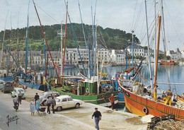 AUDIERNE - Le Port,  Thoniers à Quai -  CPM  Carte Rare - Audierne