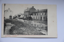 38140  -   Floreffe  Orage Inondations 1906 -   La Place De Floreffe De L'habitation De M LAMBERT   Vers La Gare - Floreffe