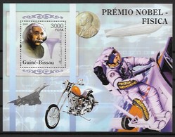 GUINEA - BISSAU  2005 Nobel Prize - Albert Einstein