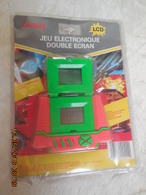 JEU ELECTRONIQUE DOUBLE ECRAN TYPE STAR WARS (au Vu De La Jaquette Arrière) COULEUR VERT..LANSAY - Altri & Non Classificati