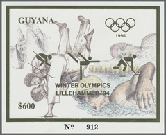 25353 Thematik: Olympische Spiele / Olympic Games: 1993, Guyana. Set Of 100 GOLD Souvenir Sheets And 100 S - Sonstige & Ohne Zuordnung