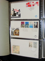 27482 Niederlande: 1977/2003: Netherlands FDC's 1977-2003, (no. 163 Until 491), More Than 350 Pieces. In 3 - Storia Postale