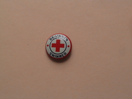 BEGINNER SWIMMER ( Red Cross ) Older Button / Pin / Speld / Epingle ( +/- 2 Cm. ) Zie Foto Voor Detail / Metal Button ! - Zwemmen